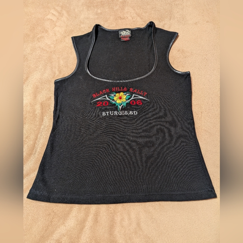 South Dakota Black Hills Sturgis 2006 Rally Ladies Colorful Embroidered Tank Top